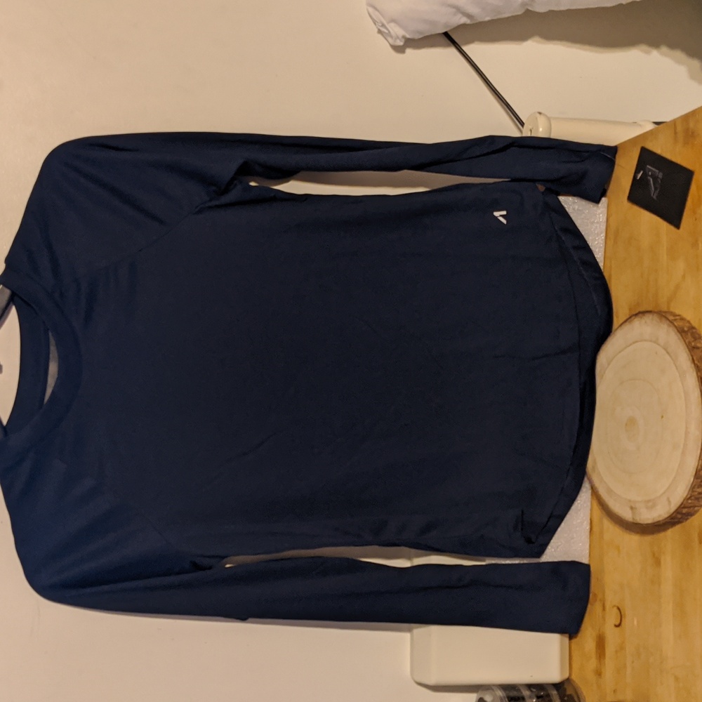 NWT Alive Dark Blue Athletic Long Sleeved Tee Small